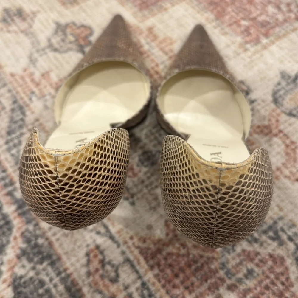 Authentic Prada Snakeskin Pointed Toe Pumps, Size 9.5 / IT 39.5 - Picture 8 of 12